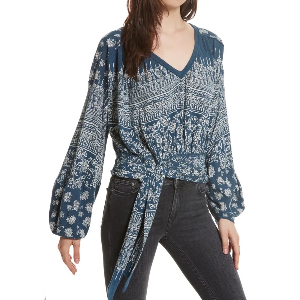 Free People Blue Printed Tie-Front Peasant Blouse